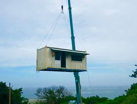 空飛ぶ虹亀商店